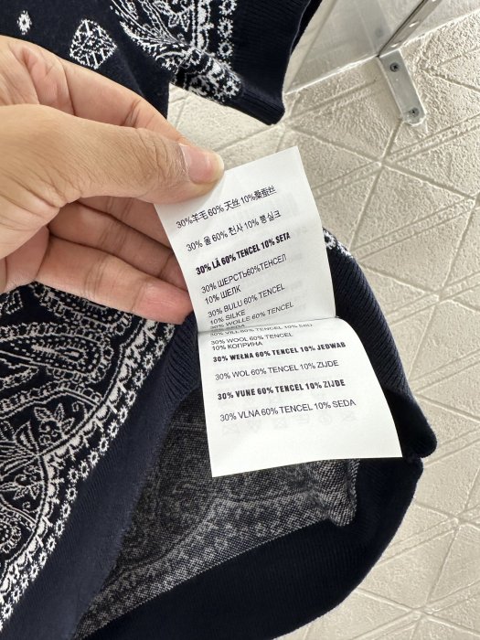 Футболка жіноча фото 9