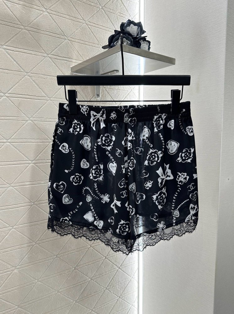 Шорты женские фото 2