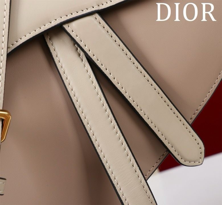 Сумка кожаная Dior Saddle 25 см фото 7