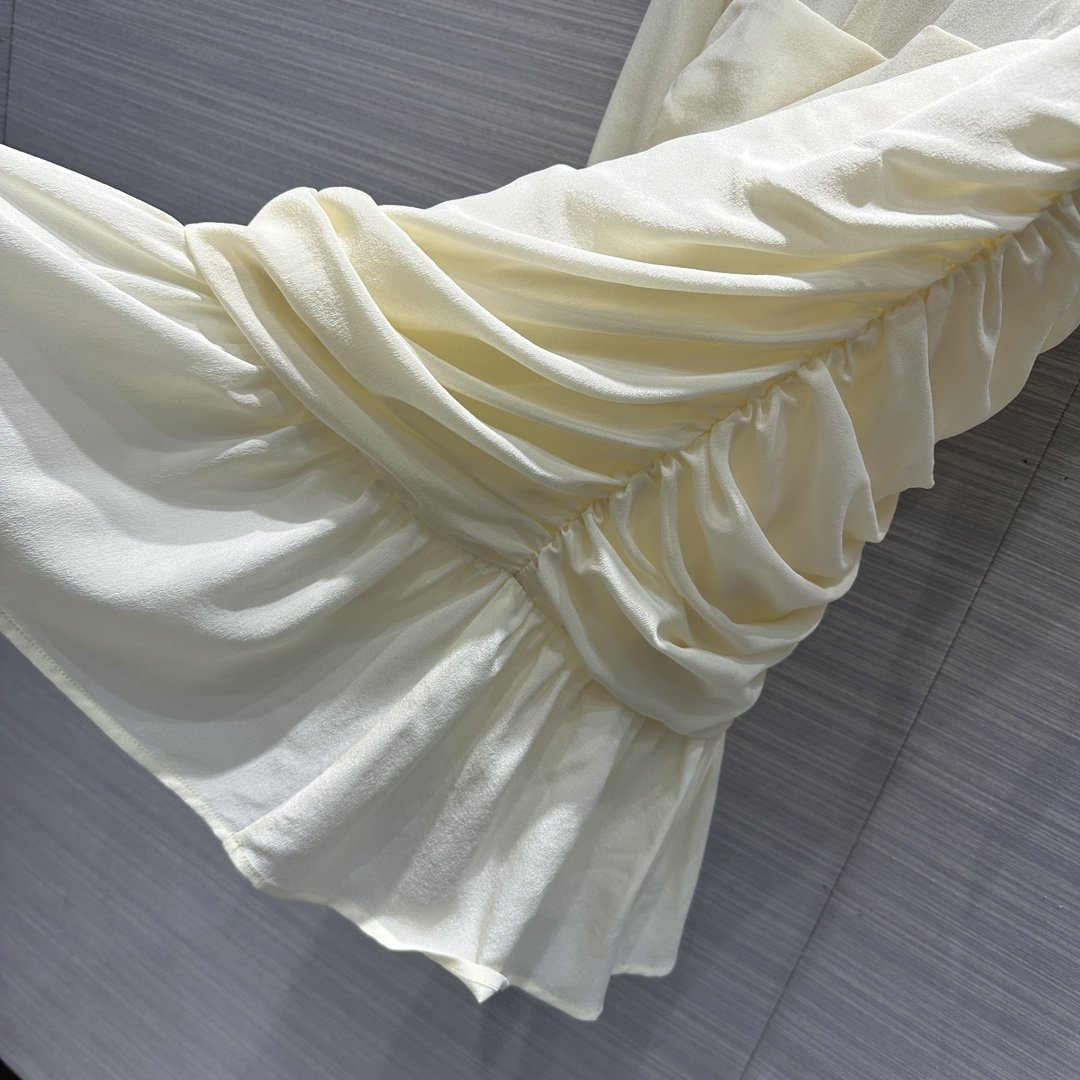 Stylish silk white dress фото 6