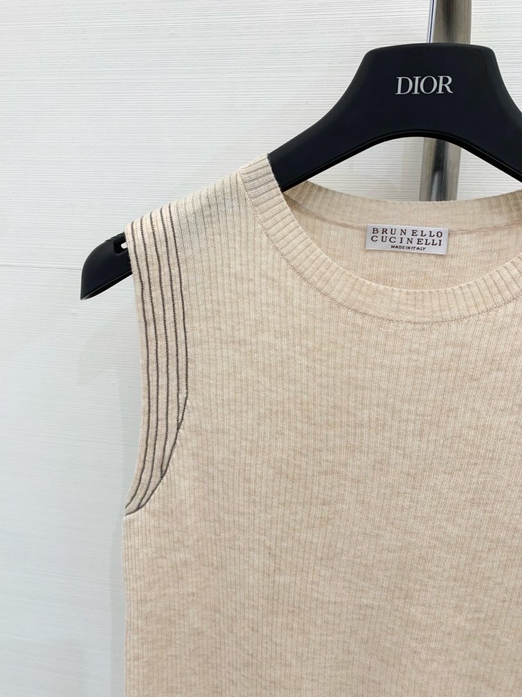 Одежда фото 4