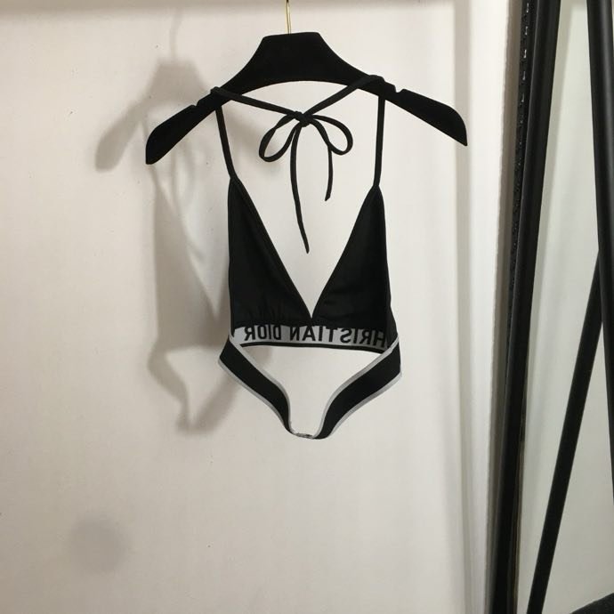 Костюм жіночий фото 9