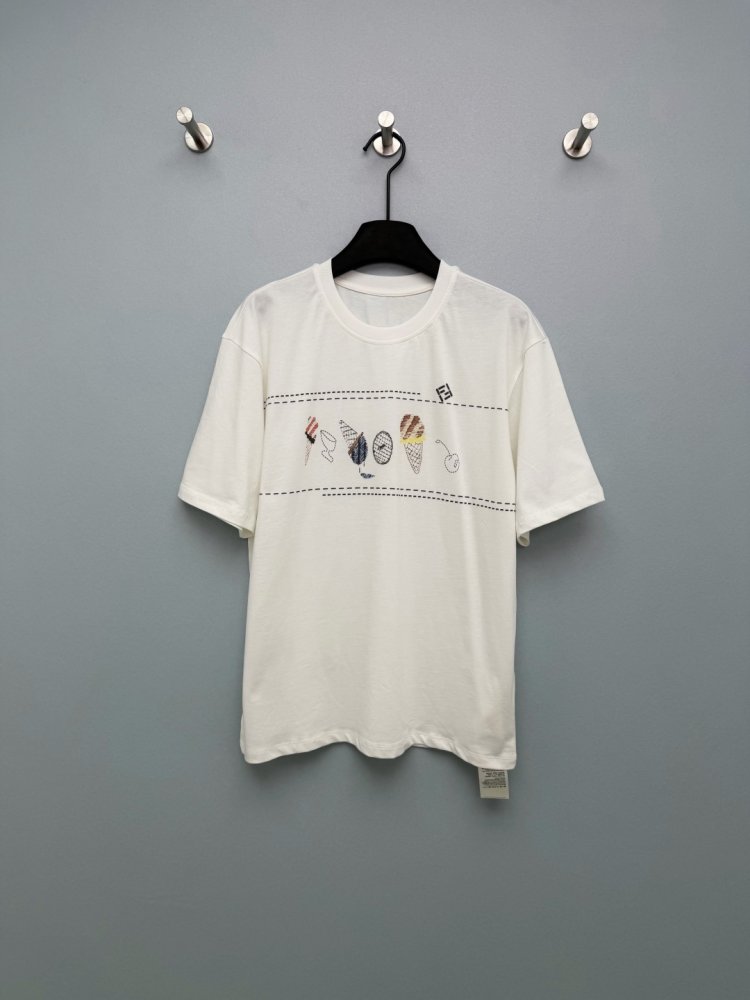 Фуиболка women's