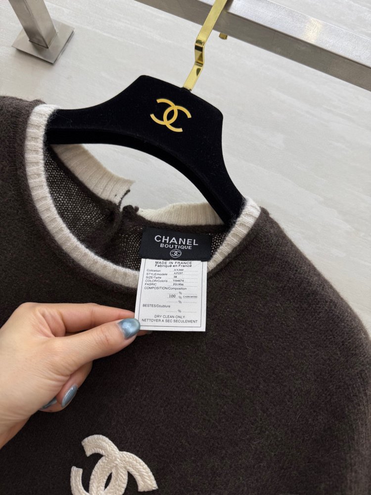 Футболка з плюша з хутром єнота фото 2