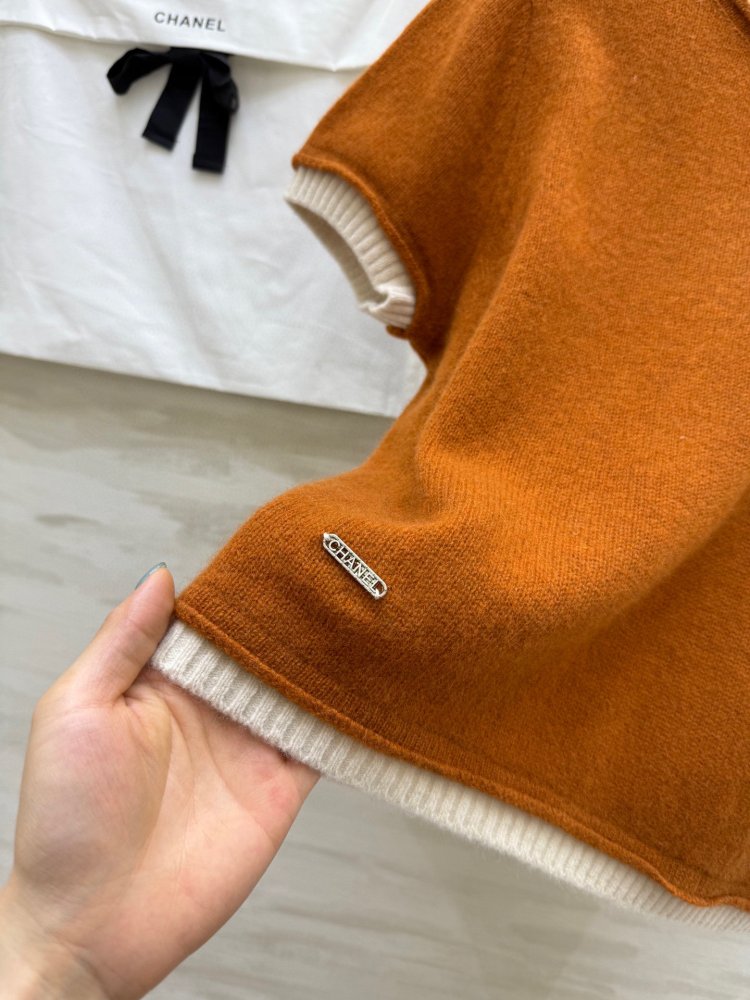 Футболка из плюша с мехом енота фото 5