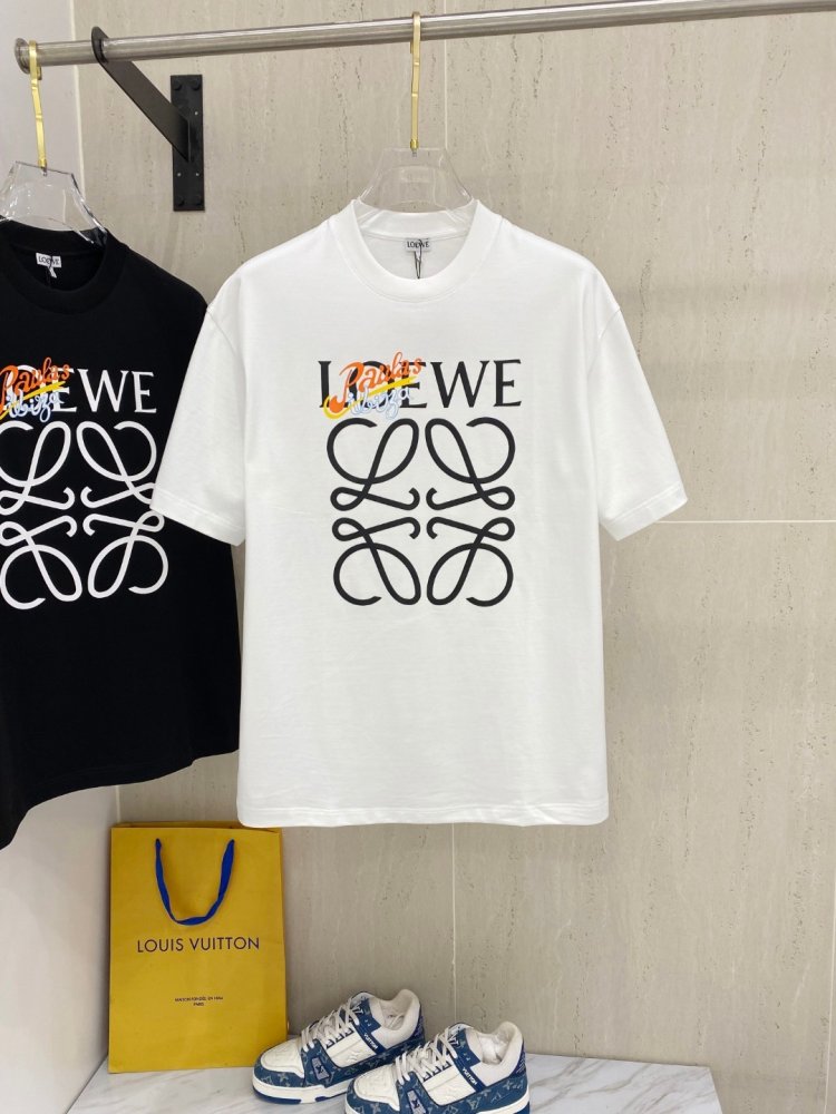 Футболка чоловіча