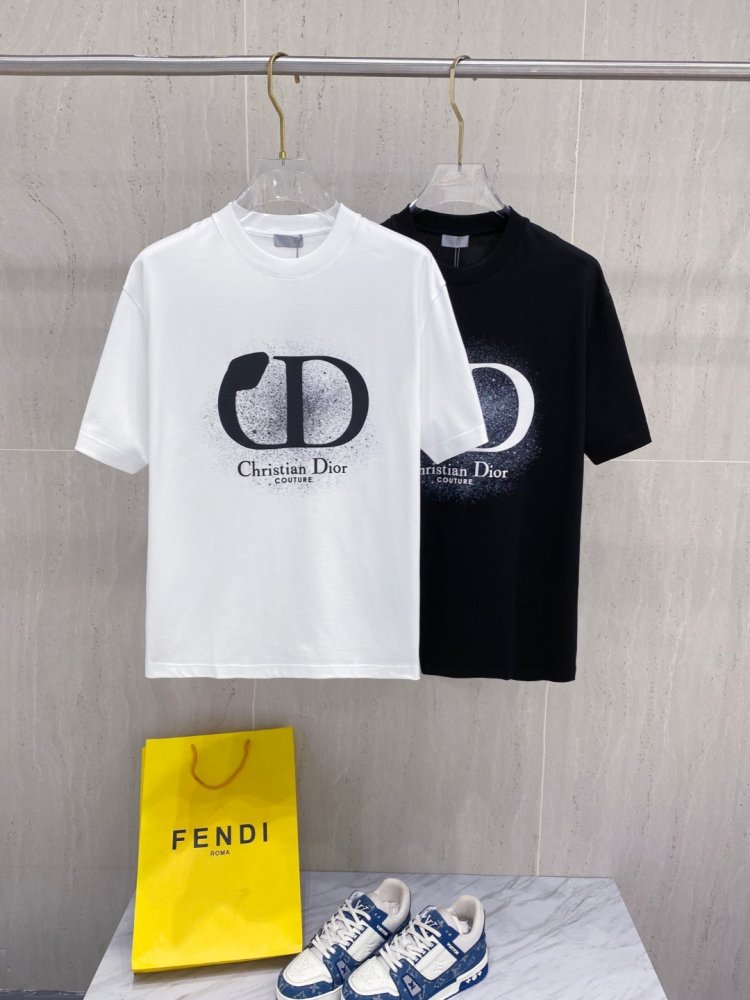 T-shirt men's