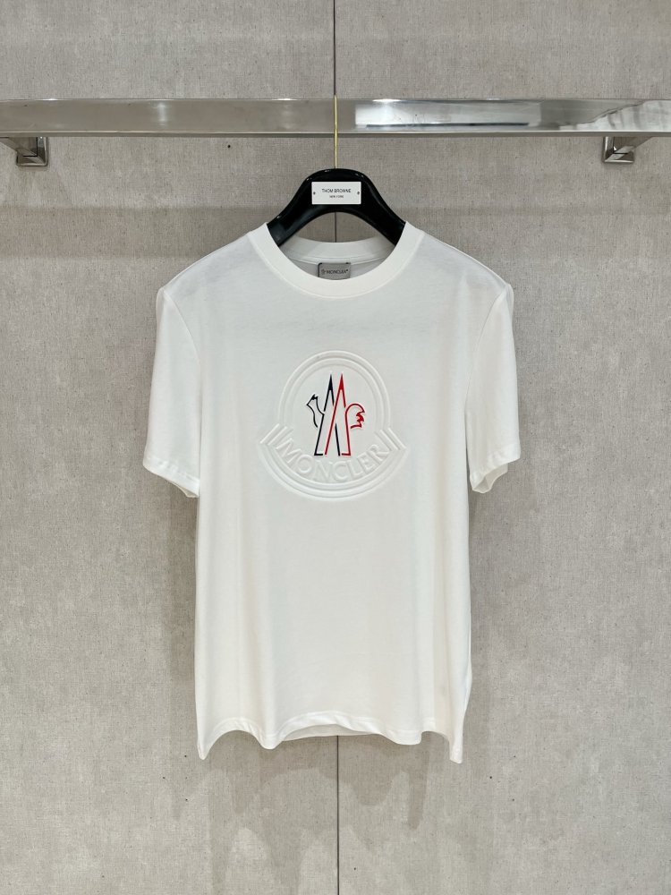 Футболка чоловіча