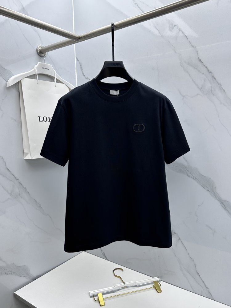 T-shirt men's