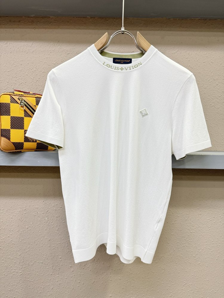 T-shirt men's