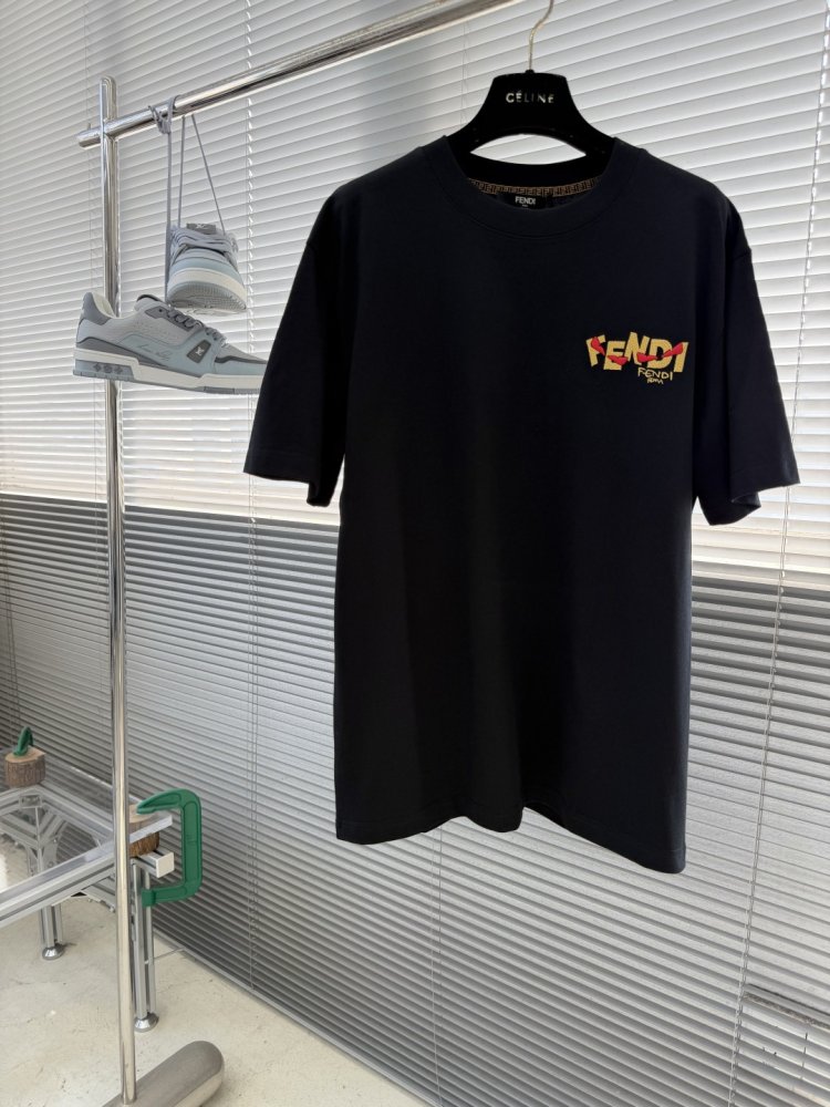 T-shirt men's