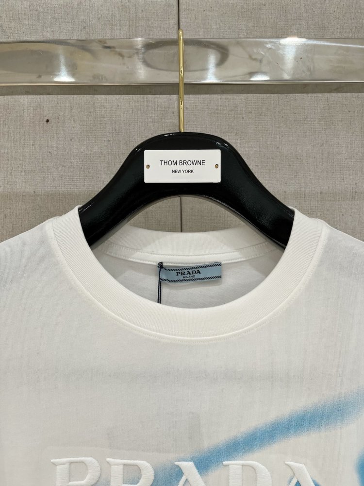 T-shirt men's фото 2