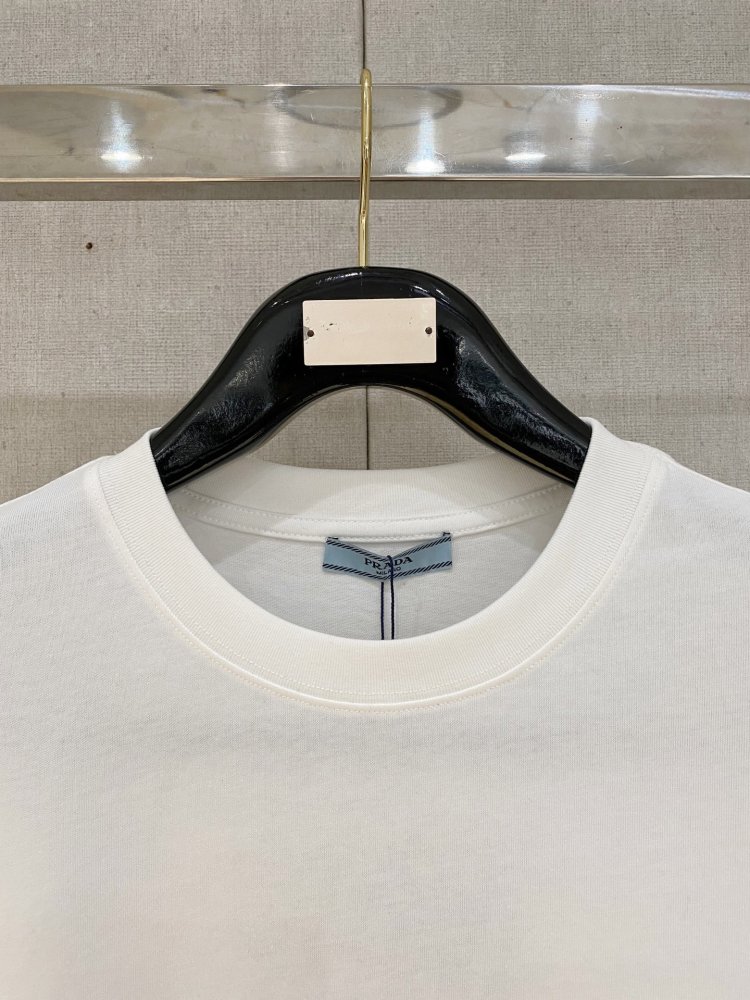 T-shirt men's фото 2