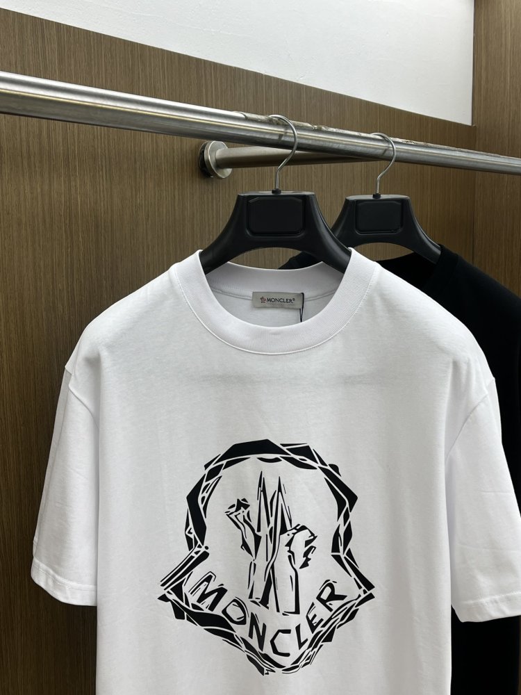 T-shirt men's фото 2
