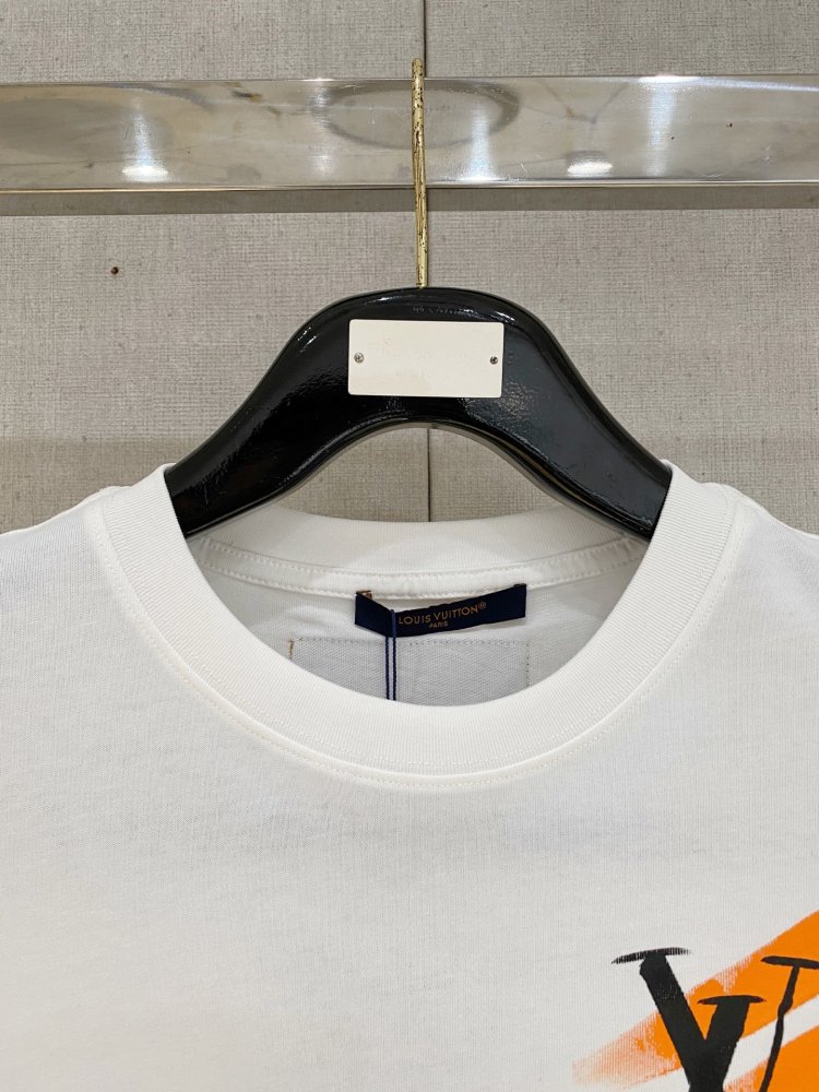 T-shirt men's фото 2