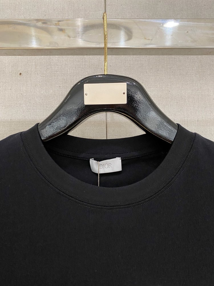 T-shirt men's фото 2