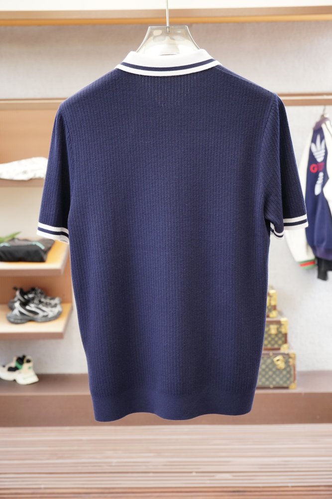 T-shirt men's фото 2