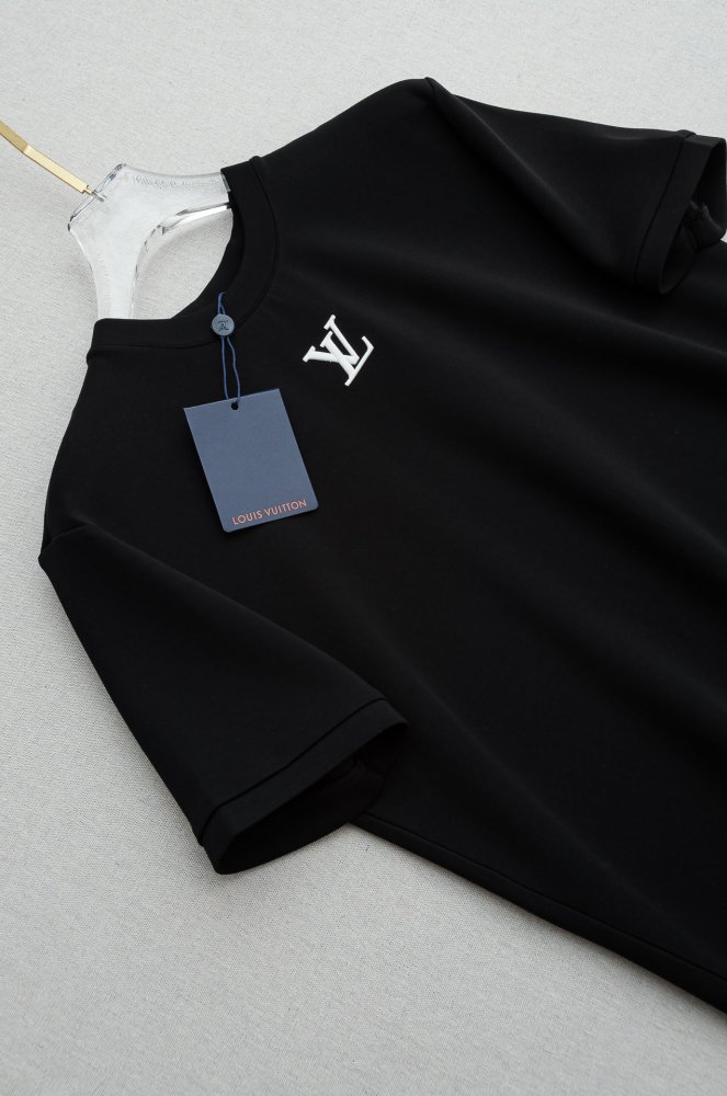 T-shirt men's фото 2