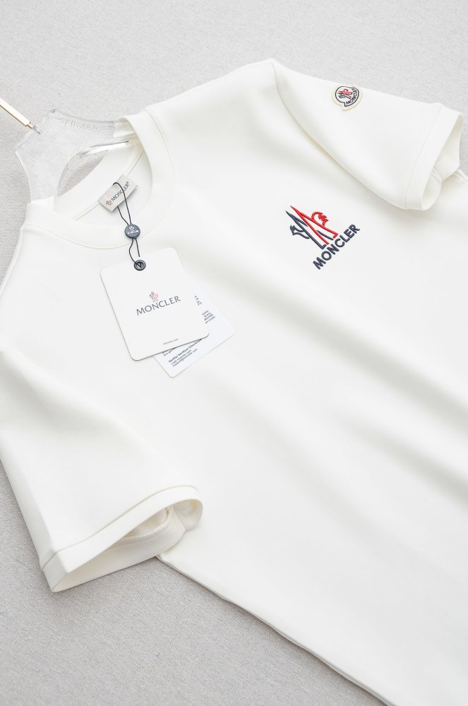 T-shirt men's фото 2