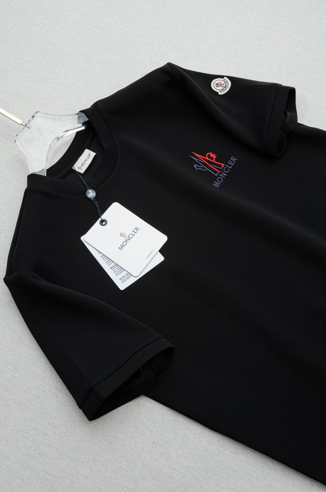 T-shirt men's фото 2