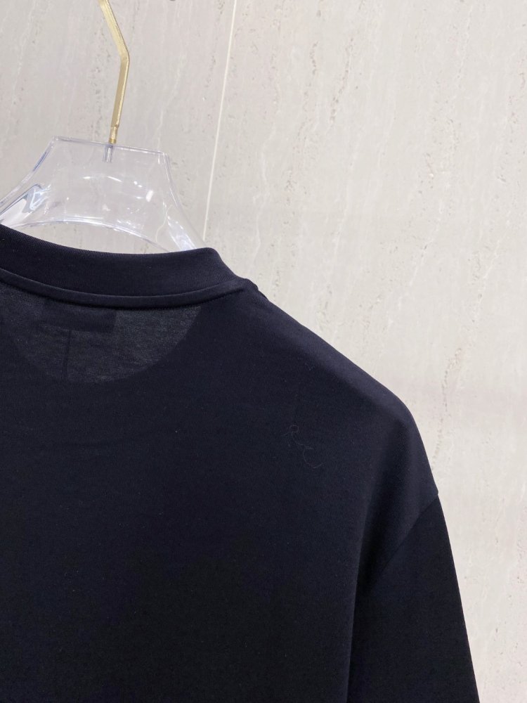 T-shirt men's фото 3