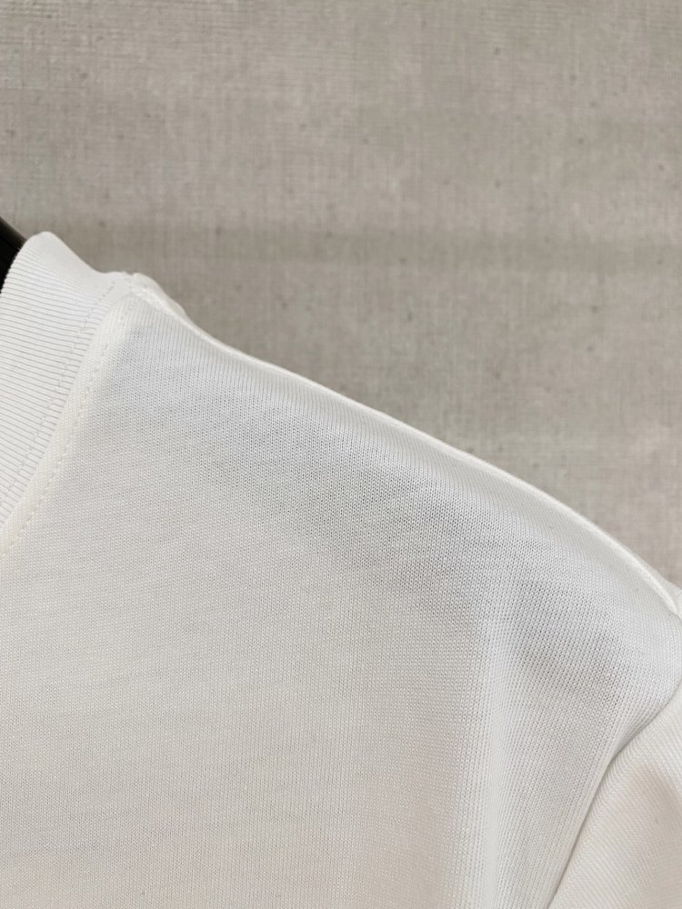 T-shirt men's фото 3