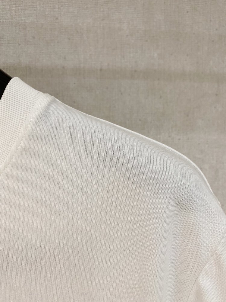 T-shirt men's фото 3