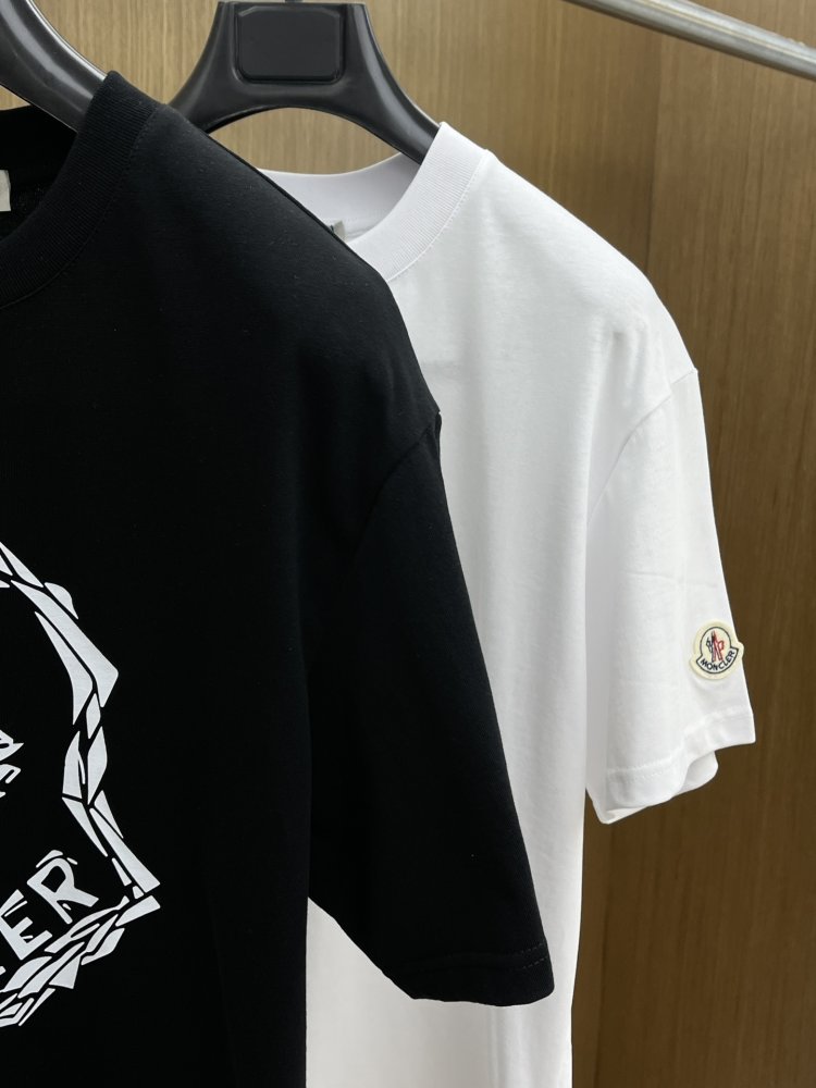 T-shirt men's фото 3