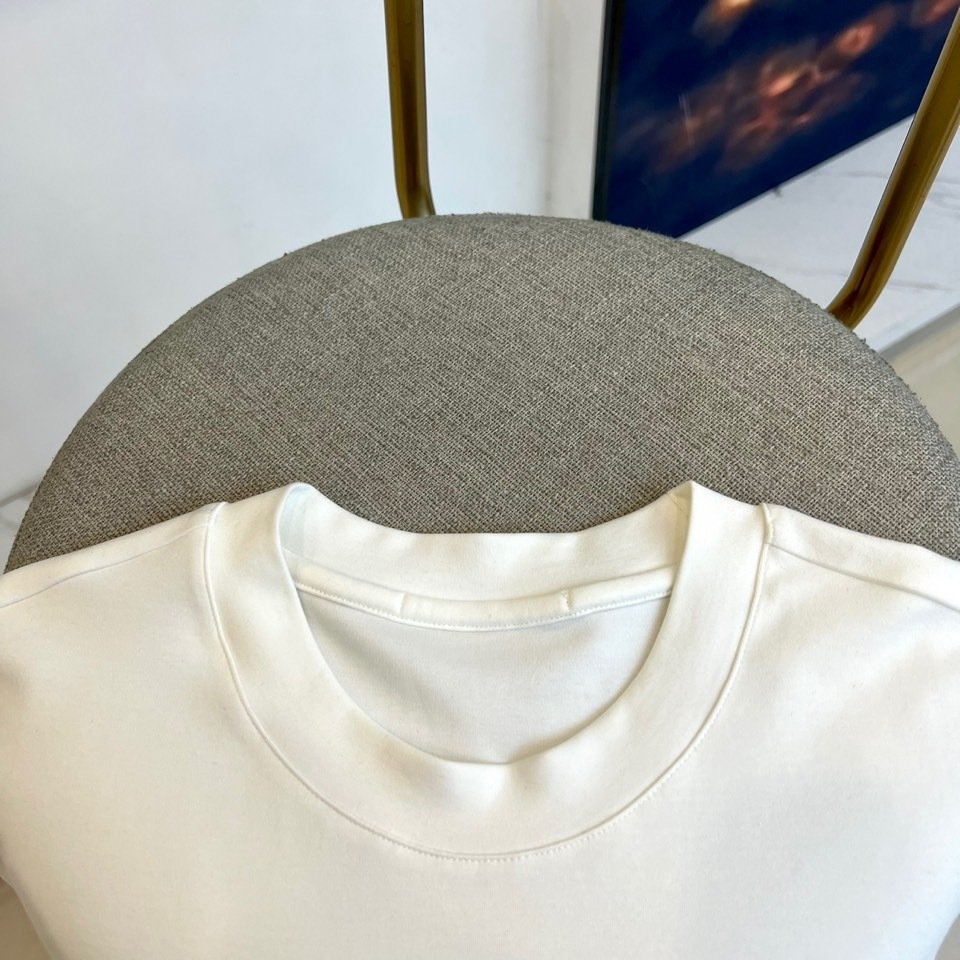 T-shirt men's фото 3