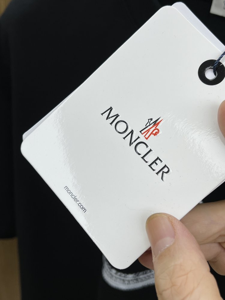 T-shirt men's фото 4