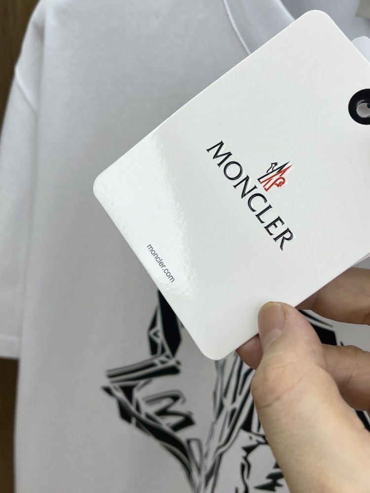 T-shirt men's фото 4