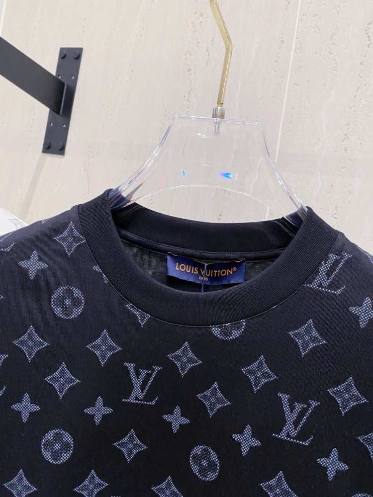 Футболка чоловіча фото 5