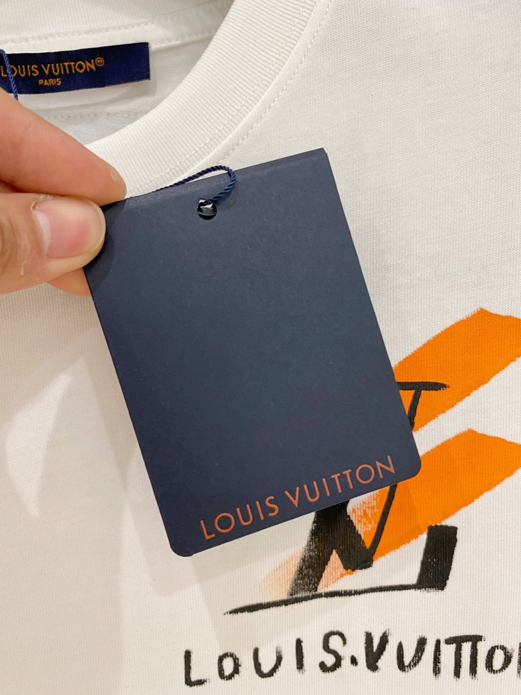 T-shirt men's фото 5