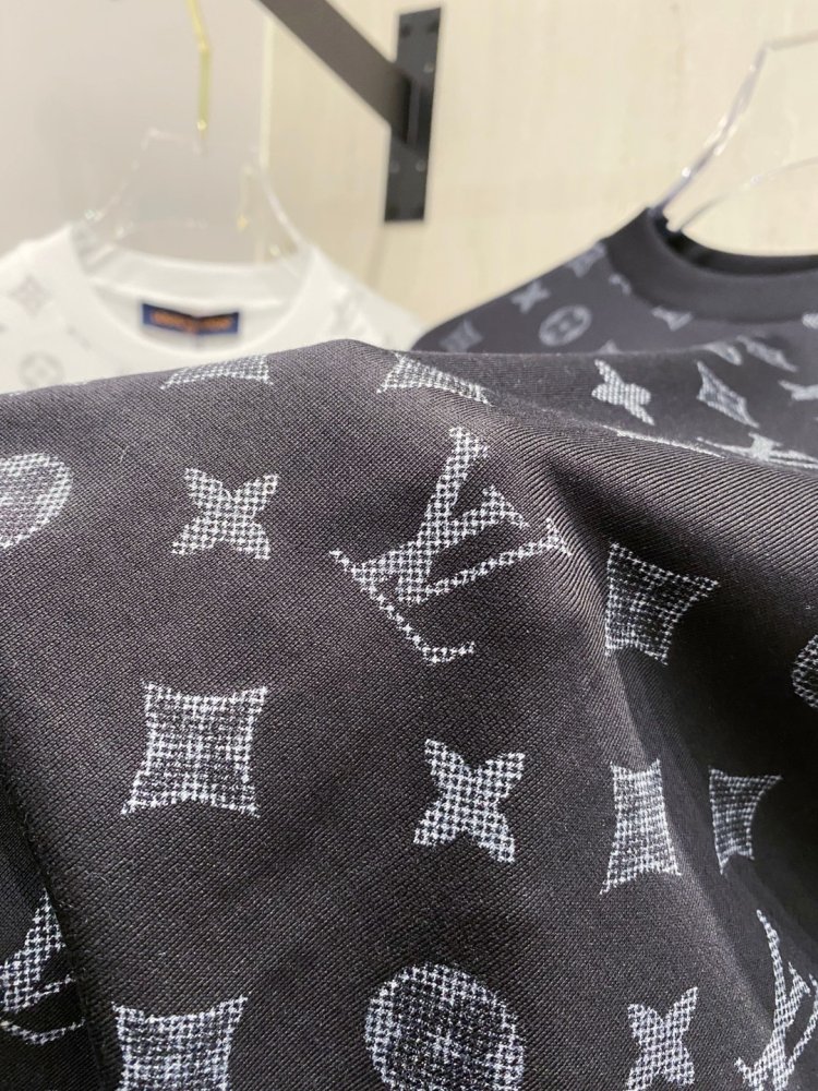 Футболка чоловіча фото 8