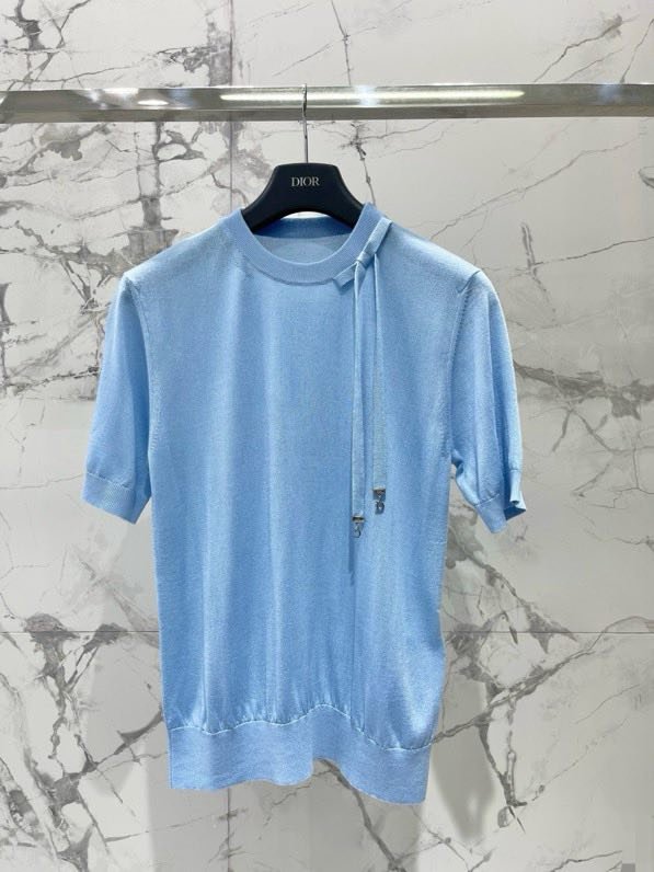 Футболка свитер из тутового шелка с бантом