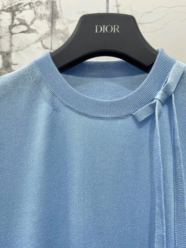 Футболка свитер из тутового шелка с бантом фото 4