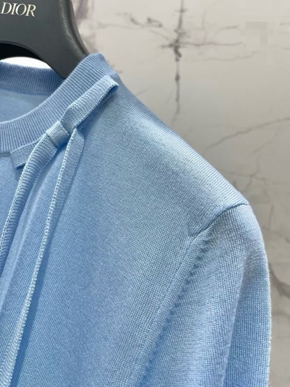 Футболка свитер из тутового шелка с бантом фото 7