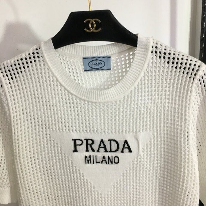 Футболка в сітку жіноча фото 8