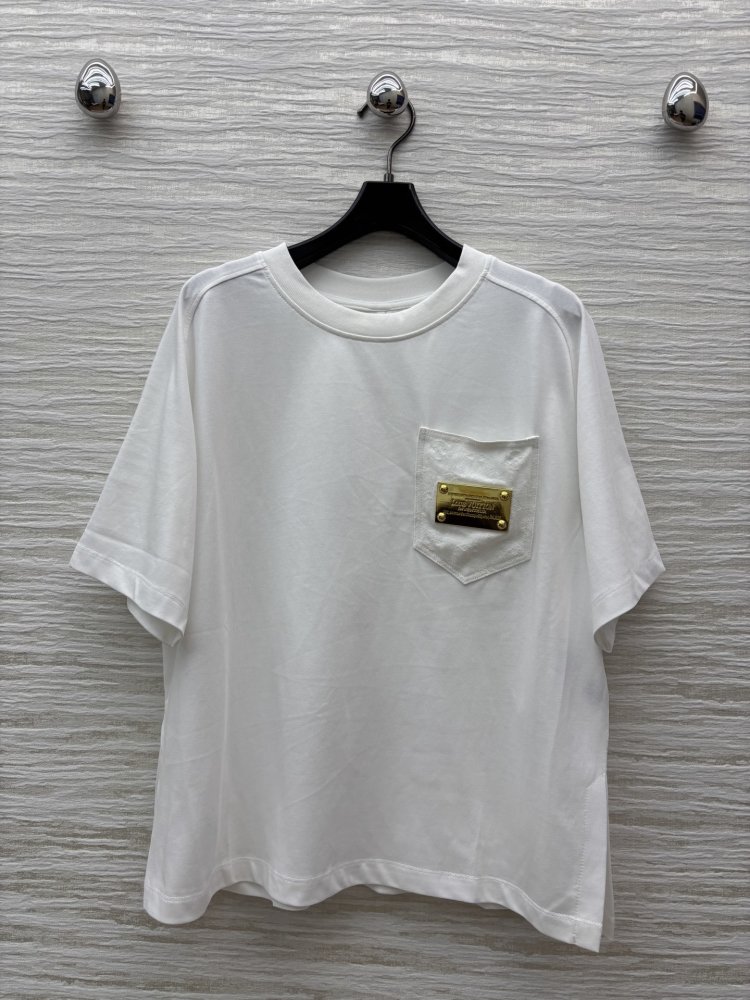 Футболка жіноча