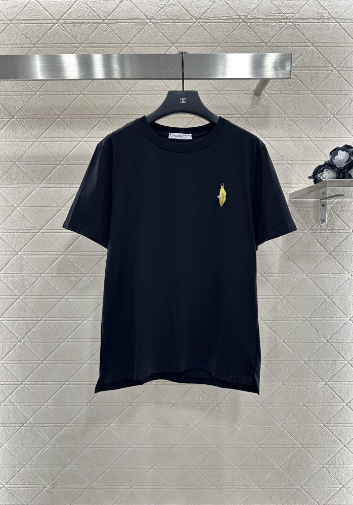 Футболка жіноча