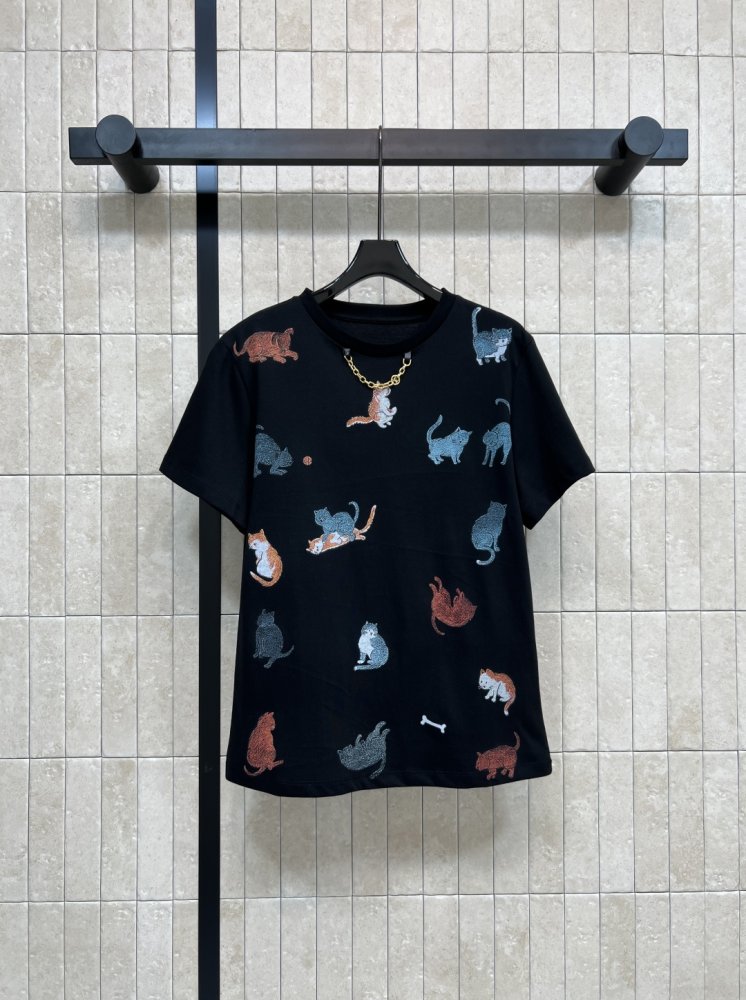 Футболка женская