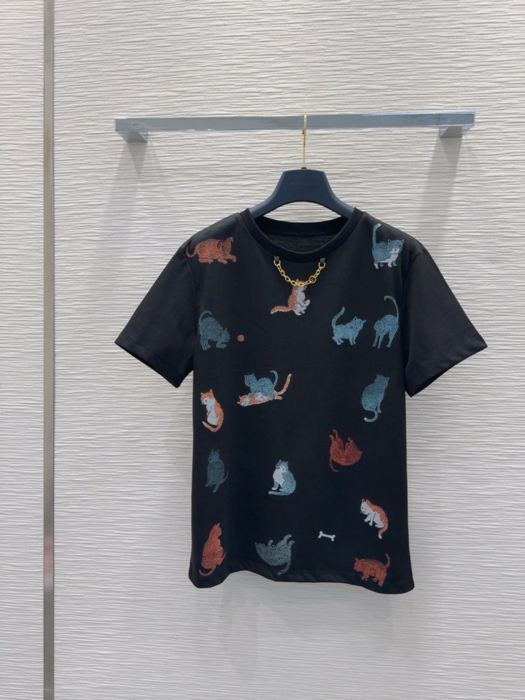 Футболка женская