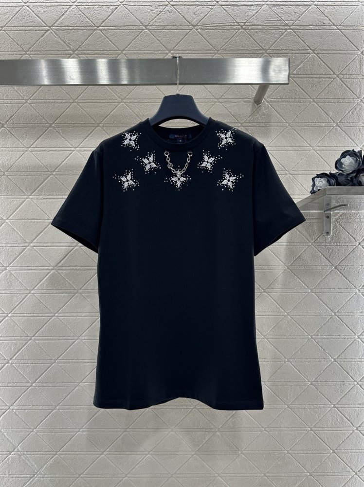 Футболка женская