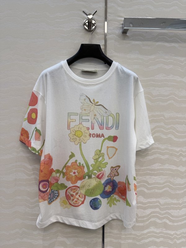 Футболка женская