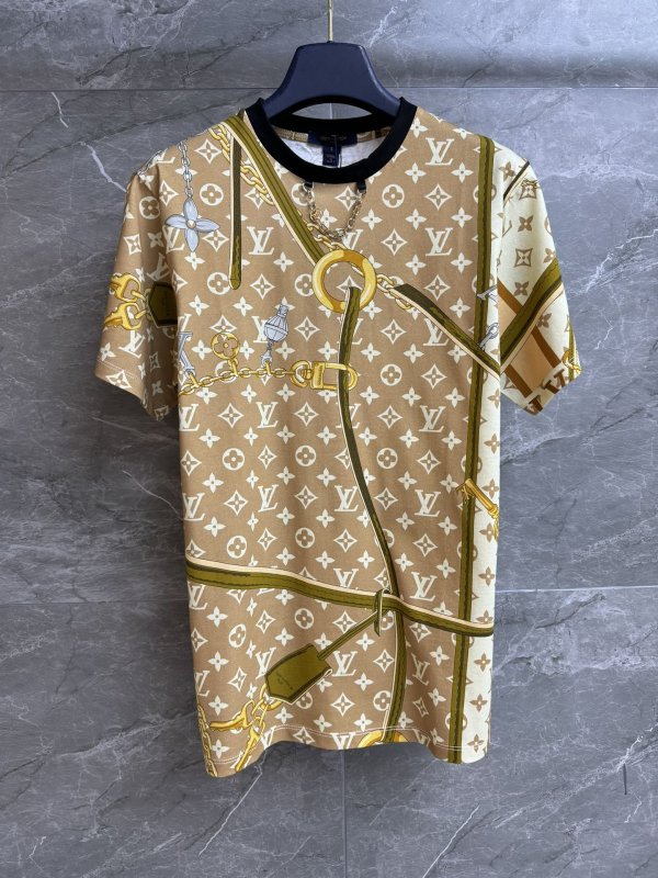 Футболка женская