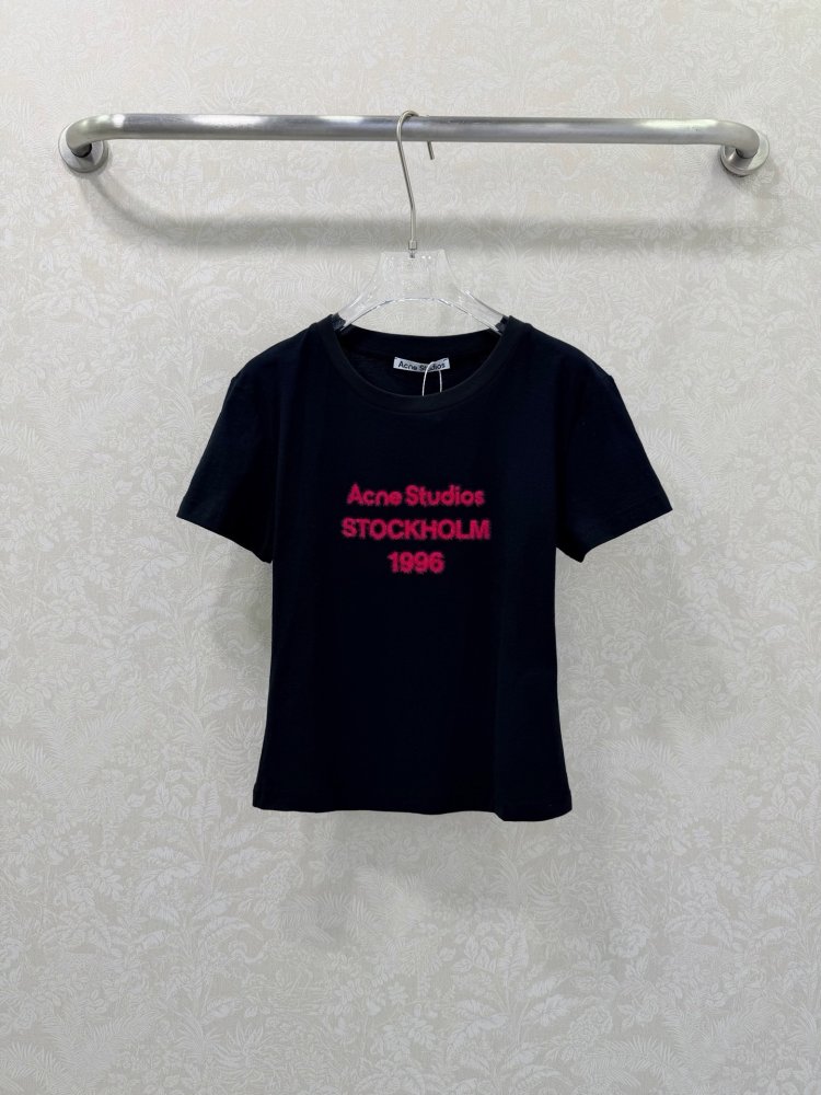 Футболка женская