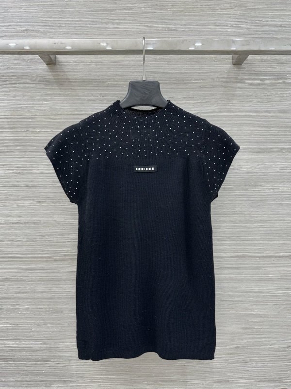 T-shirt women's