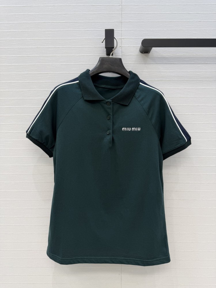 T-shirt women's