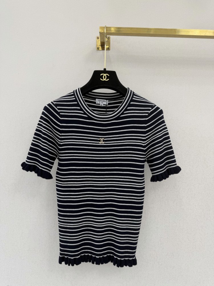 T-shirt women's