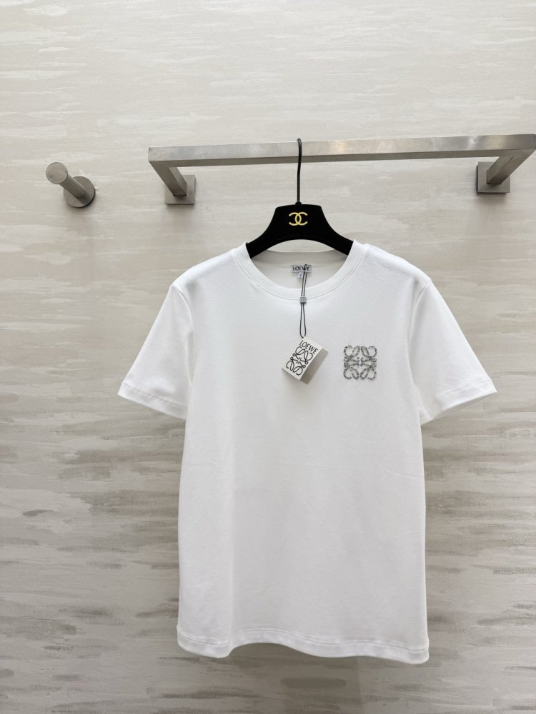 T-shirt women's
